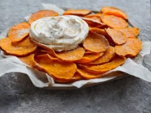 cinnamon sweet potato chips